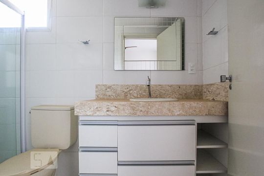 Apartamento à venda com 2 quartos, 72m² em Cambuí, Campinas