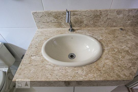 Apartamento à venda com 2 quartos, 72m² em Cambuí, Campinas