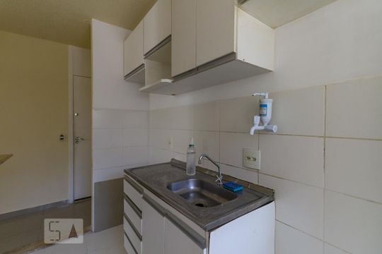 Cozinha de apartamento para alugar com 3 quartos, 60m² em Vargem Grande, Rio de Janeiro