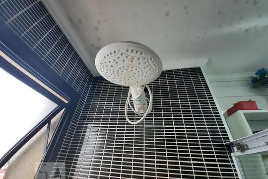 Banheiro de apartamento para alugar com 3 quartos, 70m² em Nova Petrópolis, São Bernardo do Campo