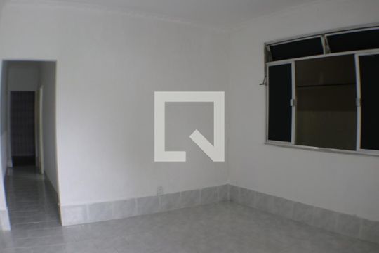 Casa à venda com 2 quartos, 90m² em Taquara, Rio de Janeiro