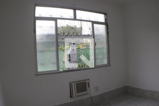 Quarto 1 de casa à venda com 2 quartos, 90m² em Taquara, Rio de Janeiro