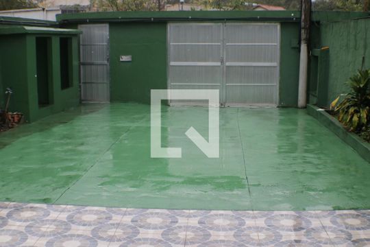 Quintal de casa à venda com 2 quartos, 90m² em Taquara, Rio de Janeiro