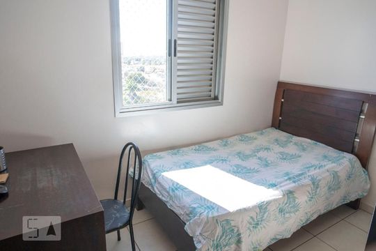 Quarto 2 de apartamento para alugar com 2 quartos, 54m² em Setor Leste Universitário, Goiânia