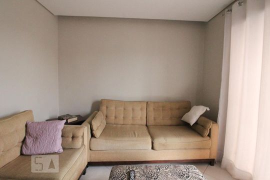 Casa à venda com 2 quartos, 126m² em Vila Gustavo, São Paulo