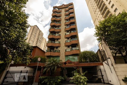 Fachada de apartamento para alugar com 1 quarto, 40m² em Vila Nova Conceição, São Paulo