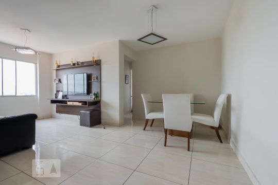 Sala de apartamento à venda com 2 quartos, 68m² em Vila São Pedro, São Paulo
