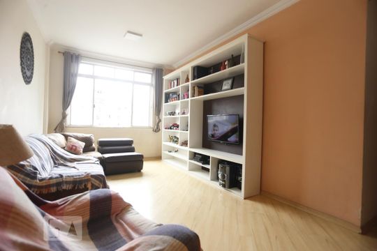 Sala de apartamento para alugar com 2 quartos, 95m² em Bela Vista, São Paulo