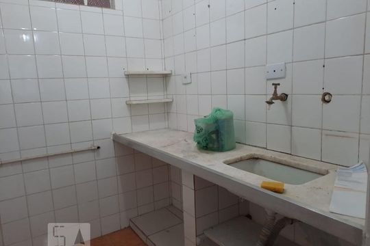 Cozinha de apartamento à venda com 1 quarto, 38m² em Sé, São Paulo