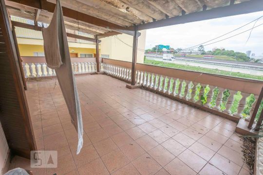 Varanda de casa à venda com 2 quartos, 334m² em Parque São Domingos, São Paulo