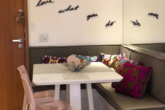 Sala de apartamento à venda com 2 quartos, 58m² em Jacarepaguá, Rio de Janeiro