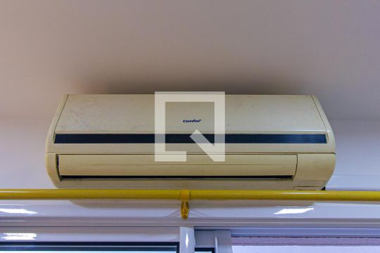 Ar condicionado de kitnet/studio para alugar com 1 quarto, 19m² em Bela Vista, São Paulo