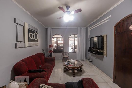 Sala de casa à venda com 3 quartos, 125m² em Jardim Piqueroby, São Paulo