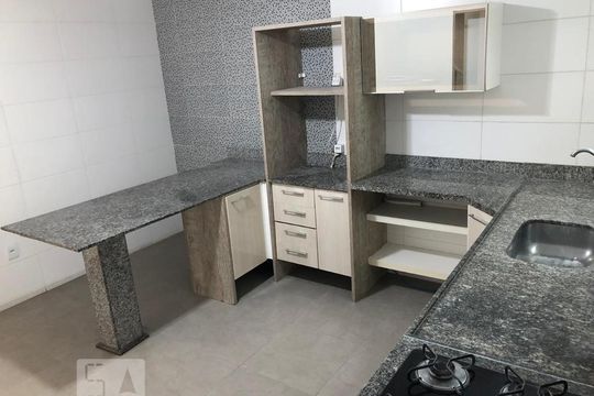Cozinha de casa para alugar com 3 quartos, 156m² em Freguesia (jacarepaguá), Rio de Janeiro