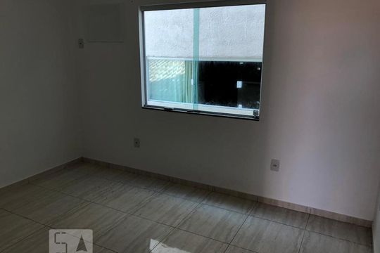 Quarto 2 de casa para alugar com 3 quartos, 156m² em Freguesia (jacarepaguá), Rio de Janeiro