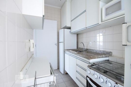 Cozinha de apartamento à venda com 1 quarto, 40m² em Vila Mariana, São Paulo