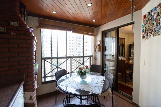 Varanda gourmet de apartamento à venda com 3 quartos, 155m² em Vila Regente Feijó, São Paulo