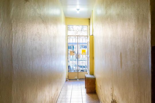 Corredor de entrada do prédio de apartamento à venda com 2 quartos, 60m² em Irajá, Rio de Janeiro