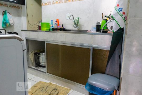 Cozinha de apartamento à venda com 2 quartos, 60m² em Irajá, Rio de Janeiro