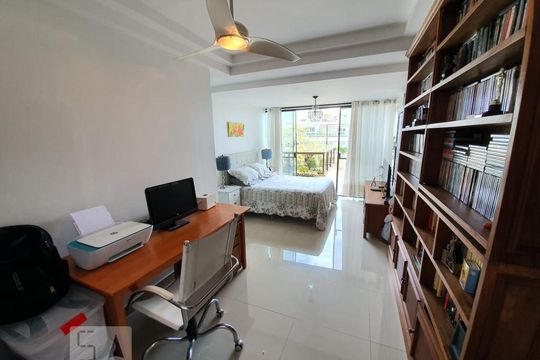 Dormitório 1 de apartamento à venda com 5 quartos, 300m² em Recreio dos Bandeirantes, Rio de Janeiro