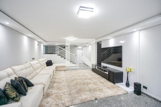 Sala de casa à venda com 4 quartos, 450m² em Vila Carrão, São Paulo