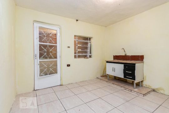 Cozinha de casa à venda com 1 quarto, 40m² em Cidade Líder, São Paulo