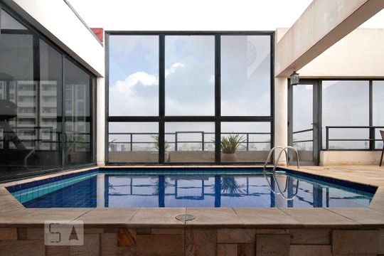 Piscina de apartamento à venda com 1 quarto, 48m² em Santa Cecília, São Paulo