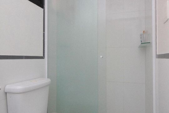 Banheiro de apartamento à venda com 1 quarto, 48m² em Santa Cecília, São Paulo