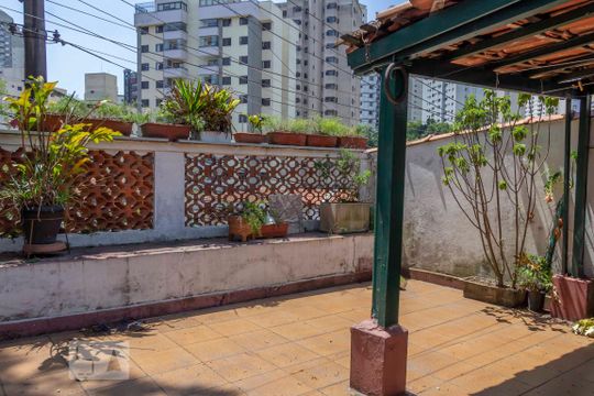 Quintal de casa para alugar com 4 quartos, 223m² em Vila Santa Catarina, São Paulo