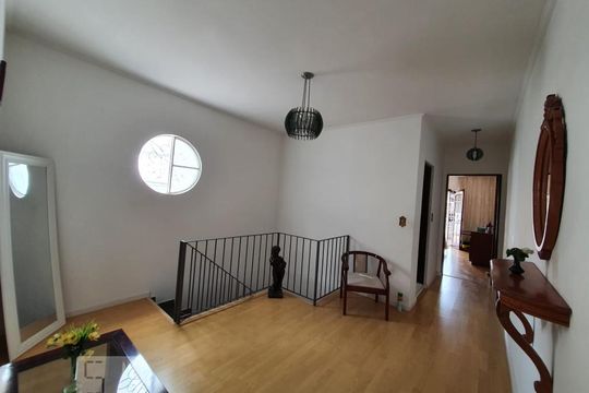 Casa à venda com 2 quartos, 180m² em Jardim Rosa de Franca, Guarulhos