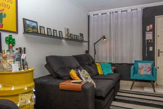 Sala de casa de condomínio à venda com 3 quartos, 98m² em Vila Campo Grande, São Paulo