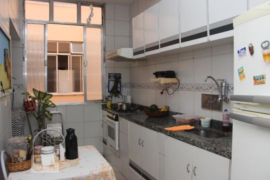 COZINHA de apartamento à venda com 2 quartos, 80m² em Maracanã, Rio de Janeiro