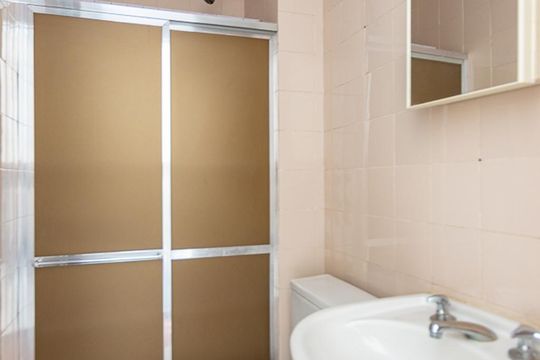 Lavabo de apartamento para alugar com 1 quarto, 50m² em Santa Rosa, Niterói