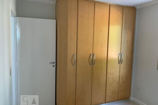 Quarto de apartamento à venda com 1 quarto, 40m² em Vila Brasílio Machado, São Paulo