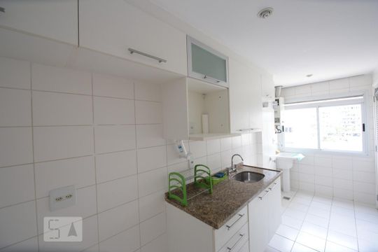 Cozinha de apartamento à venda com 2 quartos, 70m² em Recreio dos Bandeirantes, Rio de Janeiro