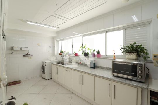 Área de Serviço de apartamento à venda com 3 quartos, 330m² em Santana, São Paulo