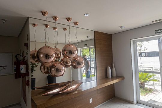 Hall social de apartamento à venda com 2 quartos, 47m² em Jardim Colonial, São Paulo