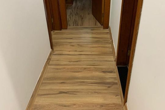 Corredor de casa de condomínio à venda com 4 quartos, 180m² em Itanhangá, Rio de Janeiro