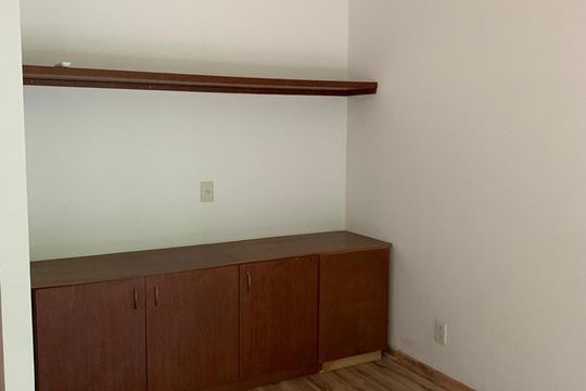 Quarto 2 de casa de condomínio à venda com 4 quartos, 180m² em Itanhangá, Rio de Janeiro