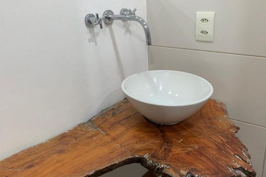 Lavabo  de casa de condomínio à venda com 4 quartos, 180m² em Itanhangá, Rio de Janeiro