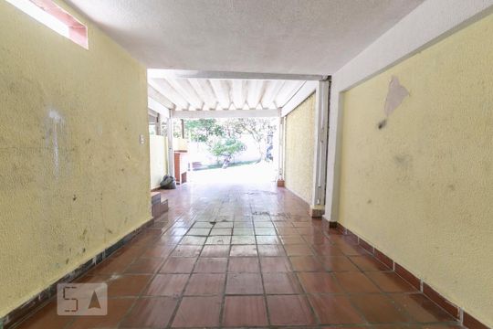Garagem de casa para alugar com 2 quartos, 140m² em Nossa Senhora do Ó, São Paulo