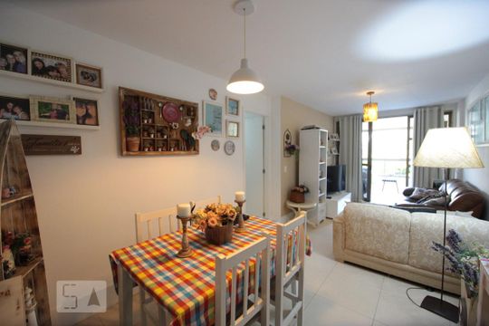 Sala de apartamento para alugar com 3 quartos, 120m² em Recreio dos Bandeirantes, Rio de Janeiro