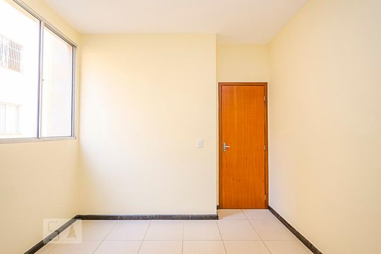 Quarto 2 de apartamento para alugar com 3 quartos, 70m² em Nova Granada, Belo Horizonte