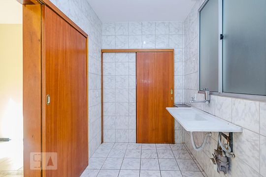 Cozinha de apartamento para alugar com 3 quartos, 70m² em Nova Granada, Belo Horizonte