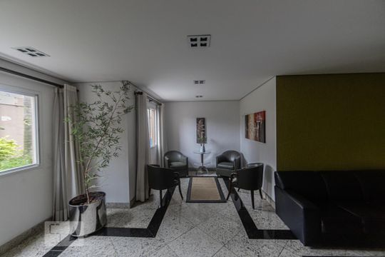 Área comum de apartamento para alugar com 2 quartos, 56m² em Vila Bertioga, São Paulo