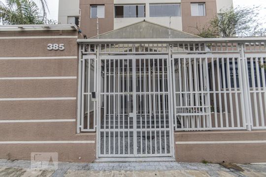 Fachada de apartamento para alugar com 2 quartos, 56m² em Vila Bertioga, São Paulo