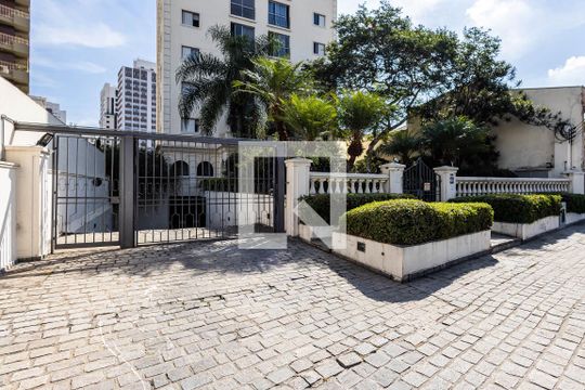Fachada de apartamento para alugar com 2 quartos, 68m² em Pinheiros, São Paulo