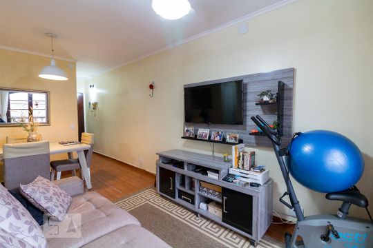 Sala de apartamento para alugar com 3 quartos, 70m² em Vila Rosália, Guarulhos