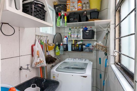 Área de serviço de apartamento à venda com 3 quartos, 70m² em Vila Rosália, Guarulhos