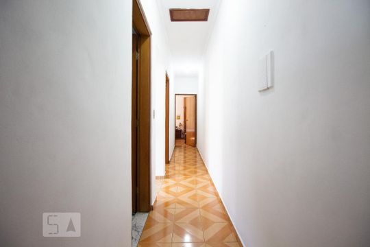 Corredor de casa à venda com 4 quartos, 174m² em Vila Campestre, São Paulo